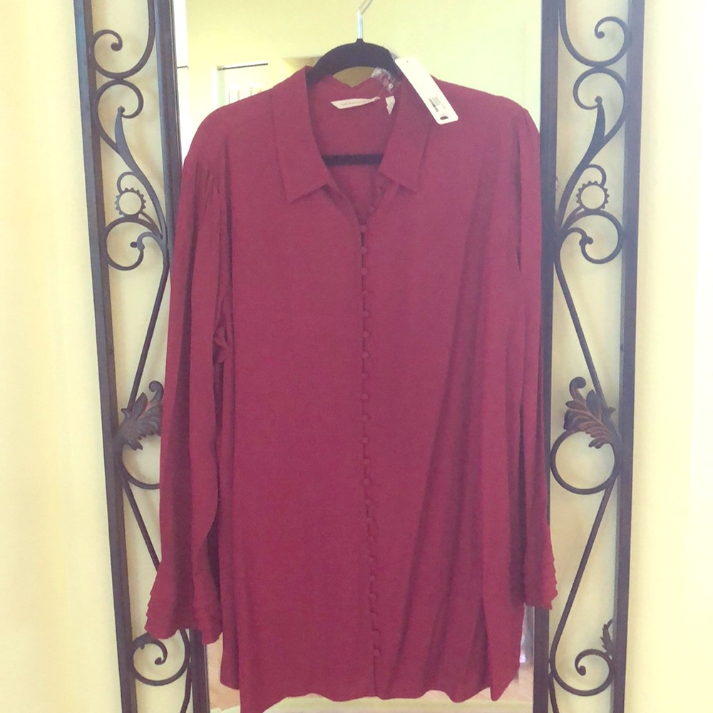 NWT Poet Blouse by Soft Surroundings